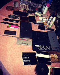 makeup to go blog oscars 2015 makeup set up awards tour arsenal